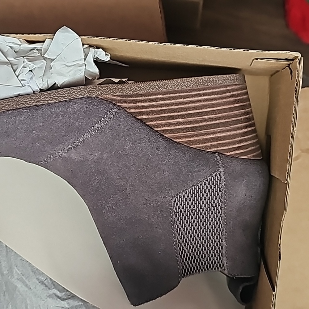 BnIB kayley toms shoes grey